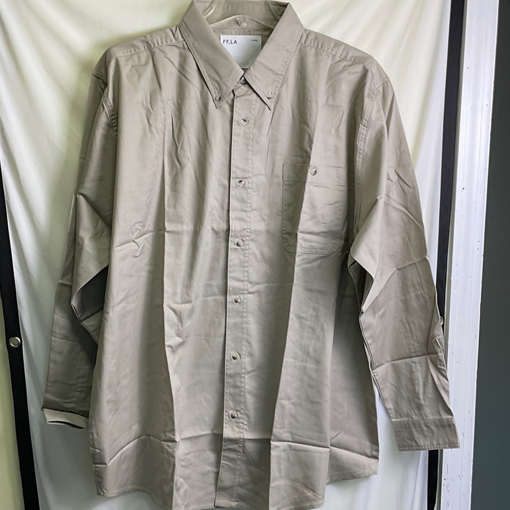 FF.LA Men's Light Khaki Button-Down Long Sleeve Shirt